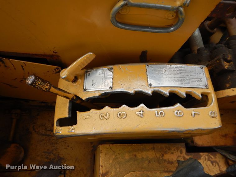 image for item DH2685 1967 Caterpillar 621 conventional scraper