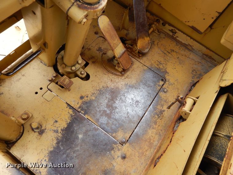 image for item DH2685 1967 Caterpillar 621 conventional scraper