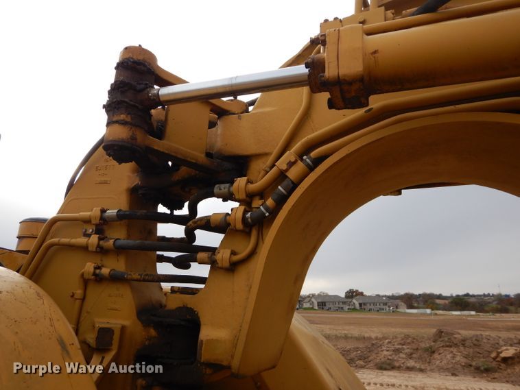 image for item DH2685 1967 Caterpillar 621 conventional scraper