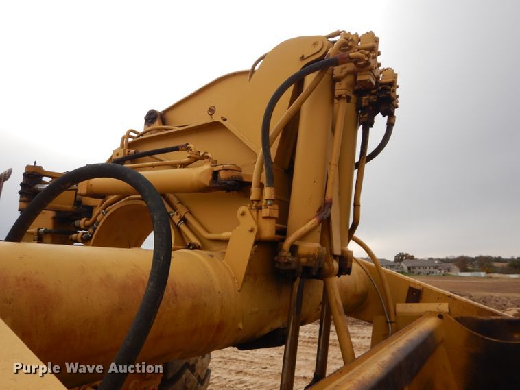 image for item DH2685 1967 Caterpillar 621 conventional scraper