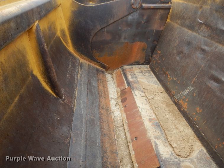 image for item DH2685 1967 Caterpillar 621 conventional scraper