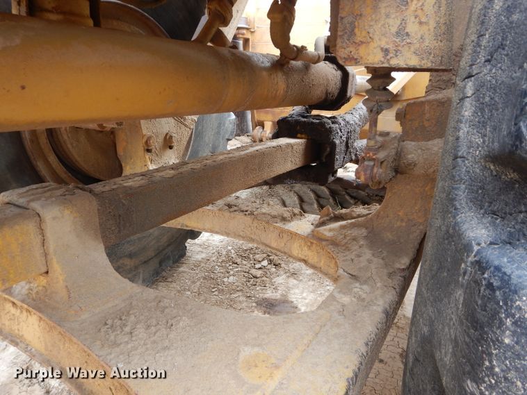 image for item DH2685 1967 Caterpillar 621 conventional scraper