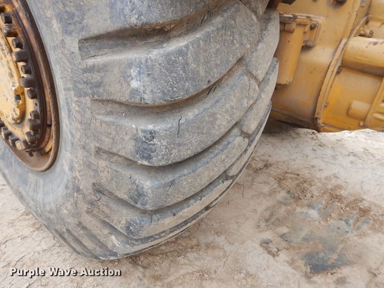 image for item DH2685 1967 Caterpillar 621 conventional scraper