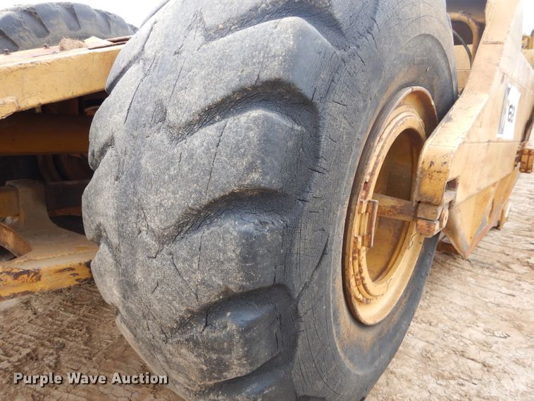 image for item DH2685 1967 Caterpillar 621 conventional scraper