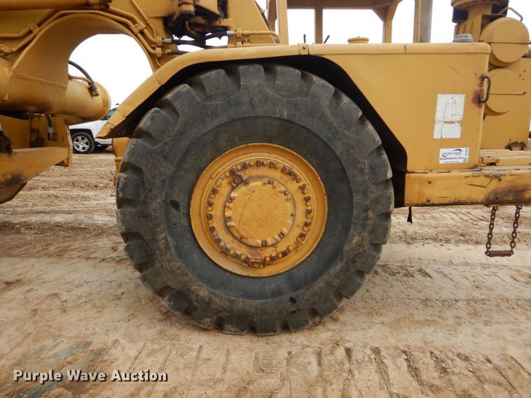 image for item DH2685 1967 Caterpillar 621 conventional scraper