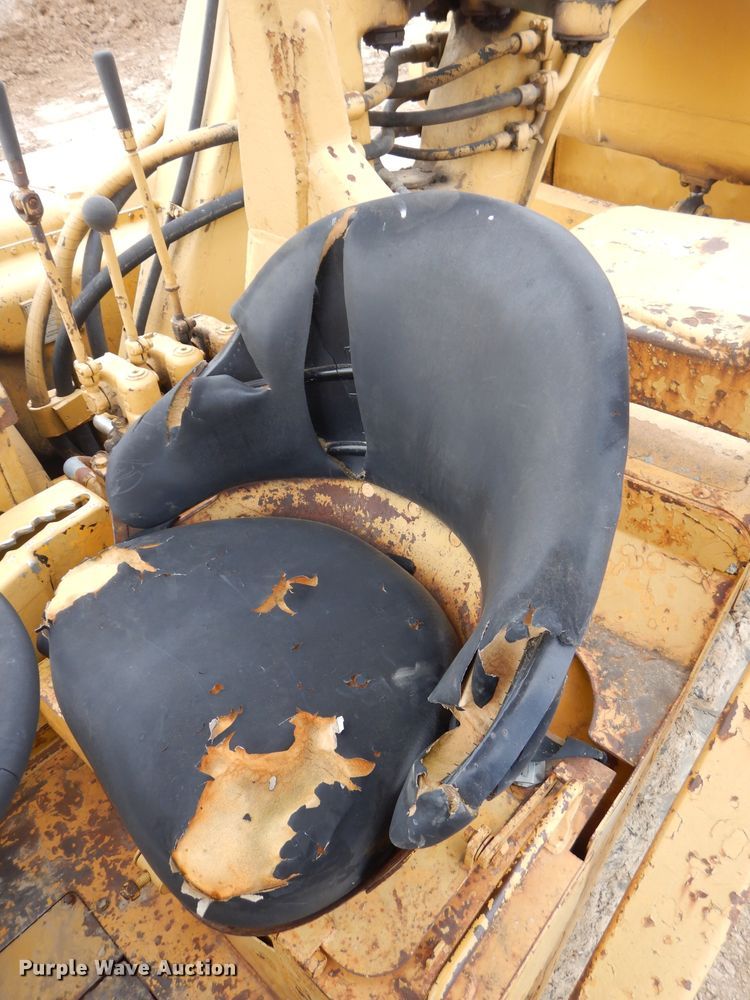 image for item DH2686 1970 Caterpillar 621 conventional scraper