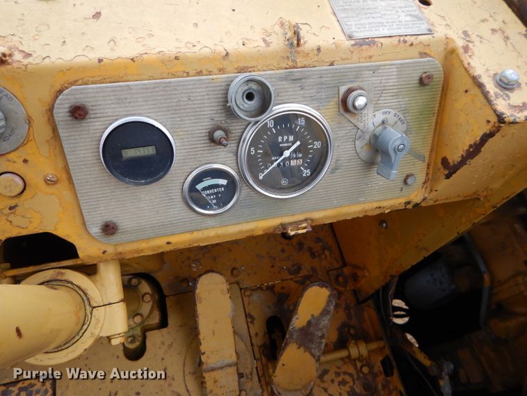 image for item DH2686 1970 Caterpillar 621 conventional scraper