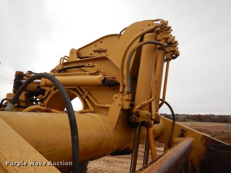 image for item DH2686 1970 Caterpillar 621 conventional scraper