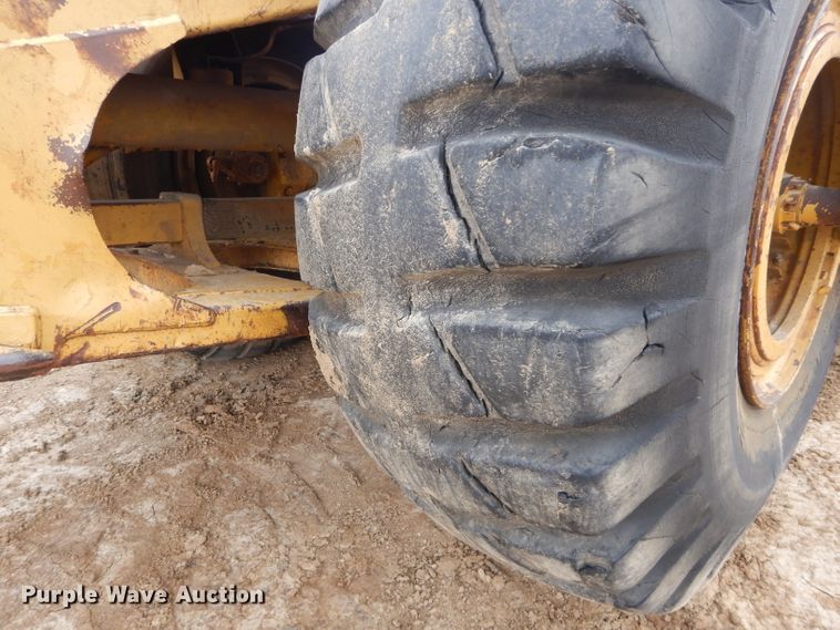 image for item DH2686 1970 Caterpillar 621 conventional scraper