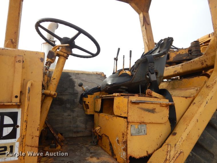 image for item DH2687 1970 Caterpillar 621 conventional scraper