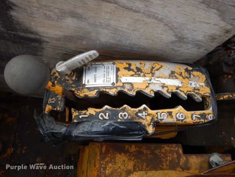 image for item DH2687 1970 Caterpillar 621 conventional scraper