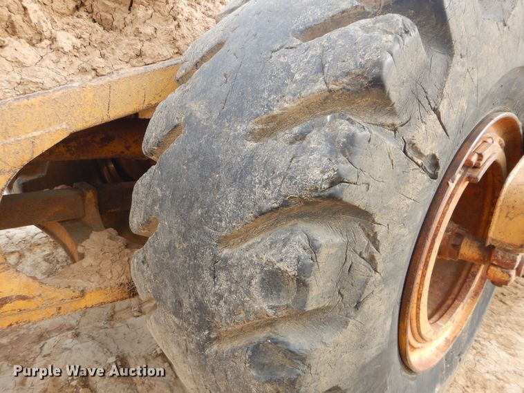 image for item DH2687 1970 Caterpillar 621 conventional scraper