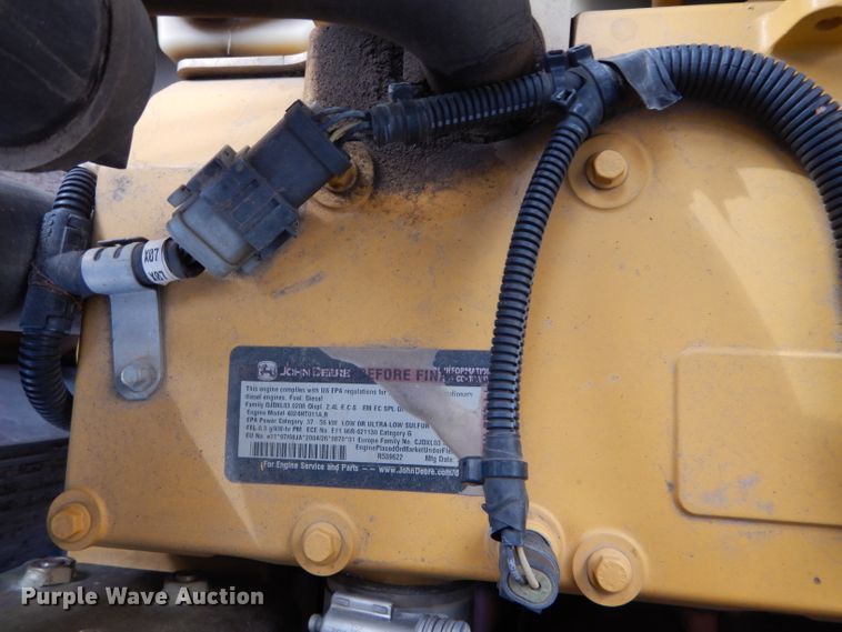 image for item DH2705 2013 John Deere 318D skid steer