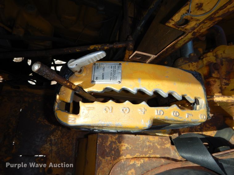 image for item DH2709 1969 Caterpillar 621 conventional scraper