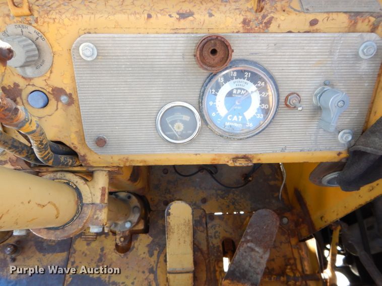 image for item DH2709 1969 Caterpillar 621 conventional scraper