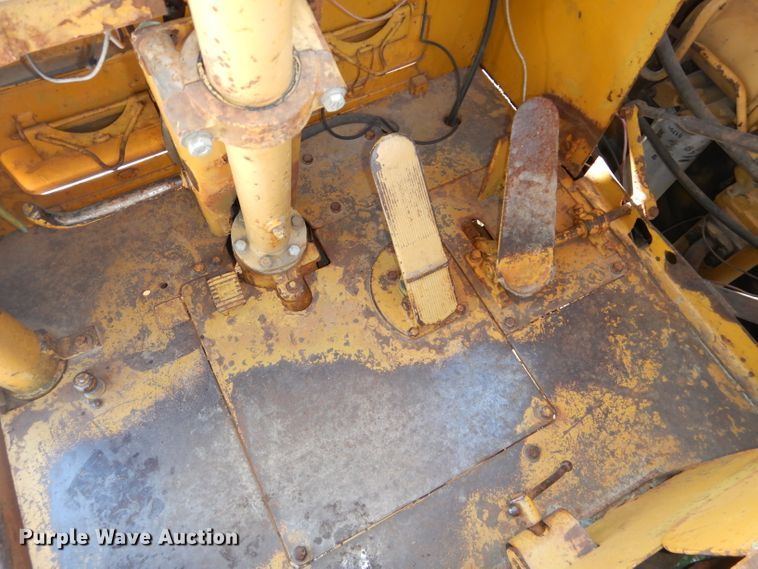 image for item DH2709 1969 Caterpillar 621 conventional scraper