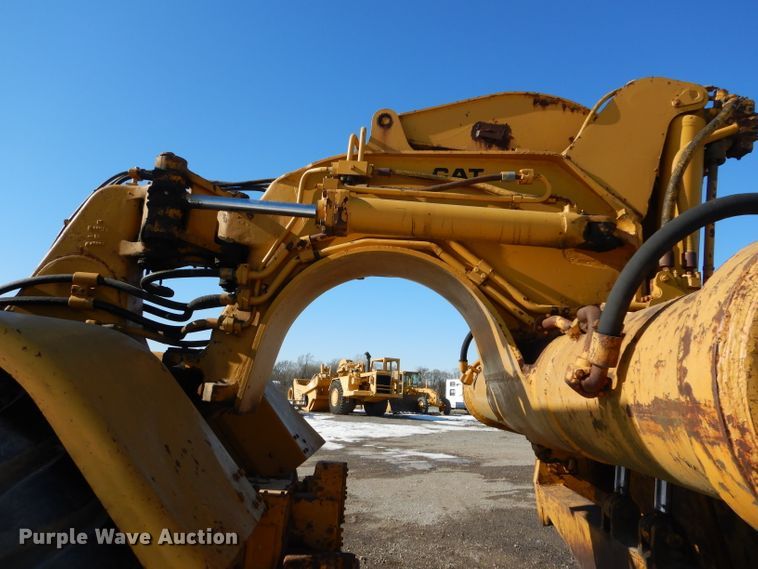 image for item DH2709 1969 Caterpillar 621 conventional scraper
