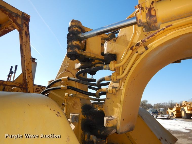 image for item DH2709 1969 Caterpillar 621 conventional scraper
