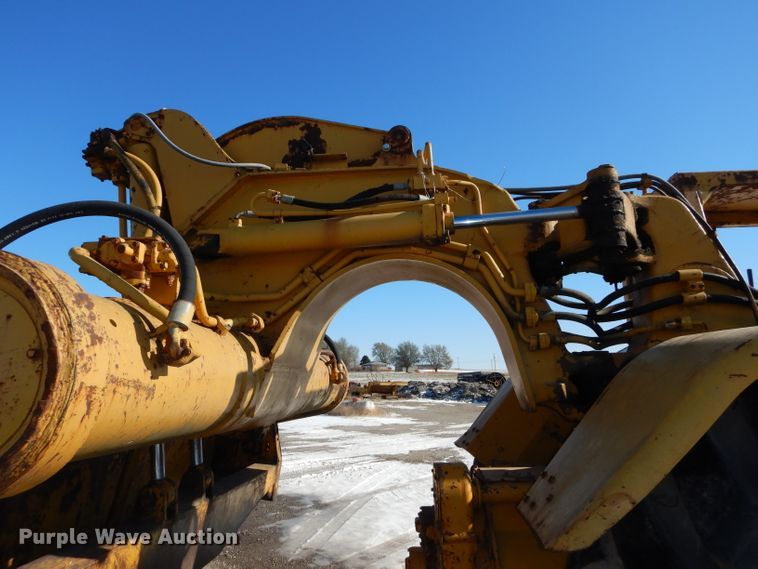 image for item DH2709 1969 Caterpillar 621 conventional scraper