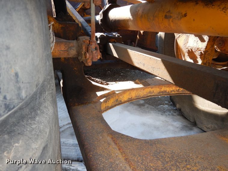 image for item DH2709 1969 Caterpillar 621 conventional scraper