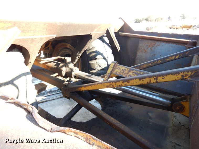 image for item DH2709 1969 Caterpillar 621 conventional scraper