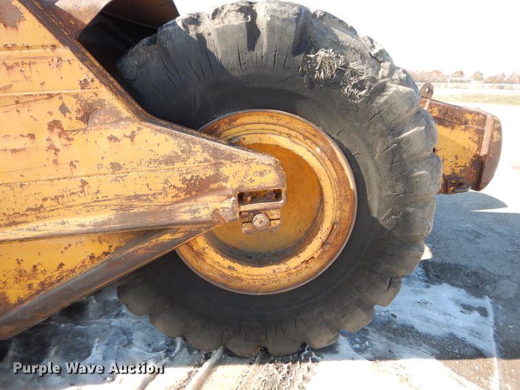 image for item DH2709 1969 Caterpillar 621 conventional scraper