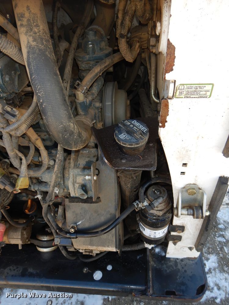 image for item DH2710 2014 Bobcat T770 skid steer