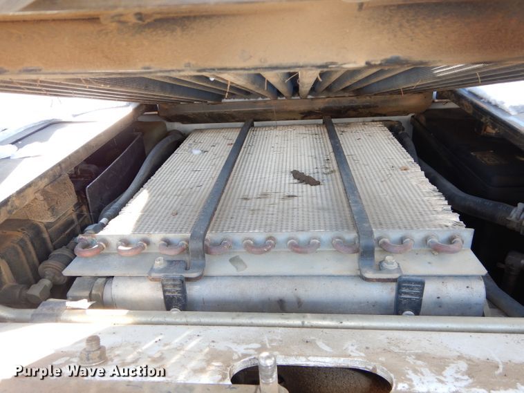 image for item DH2710 2014 Bobcat T770 skid steer