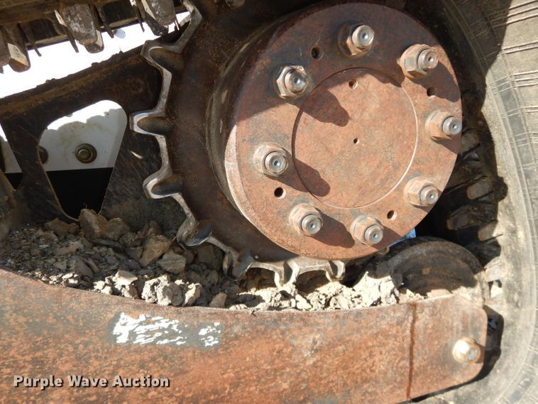 image for item DH2710 2014 Bobcat T770 skid steer