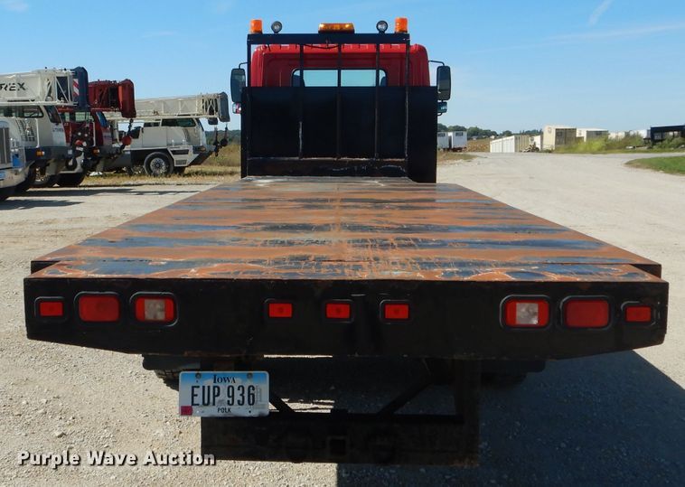 image for item DH6174 2006 Hino 268 flatbed truck