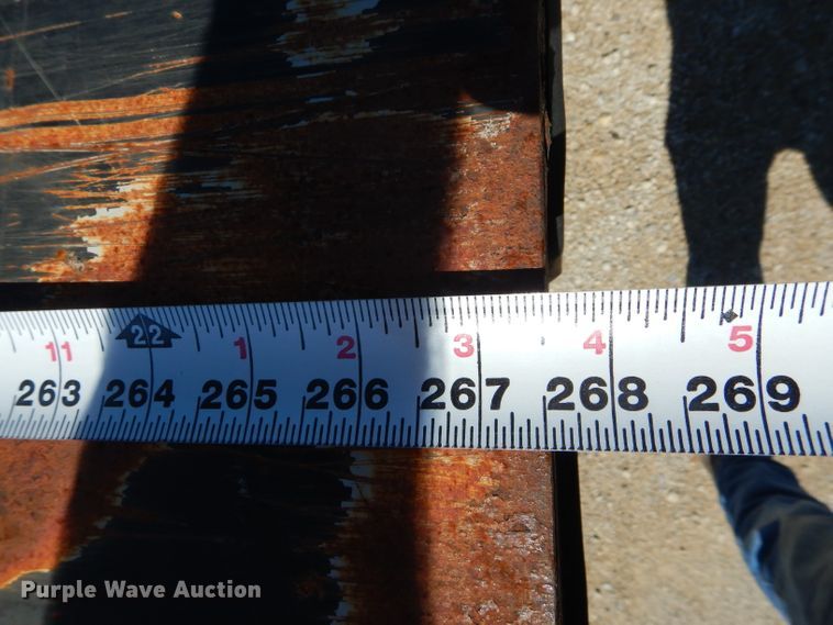 image for item DH6174 2006 Hino 268 flatbed truck