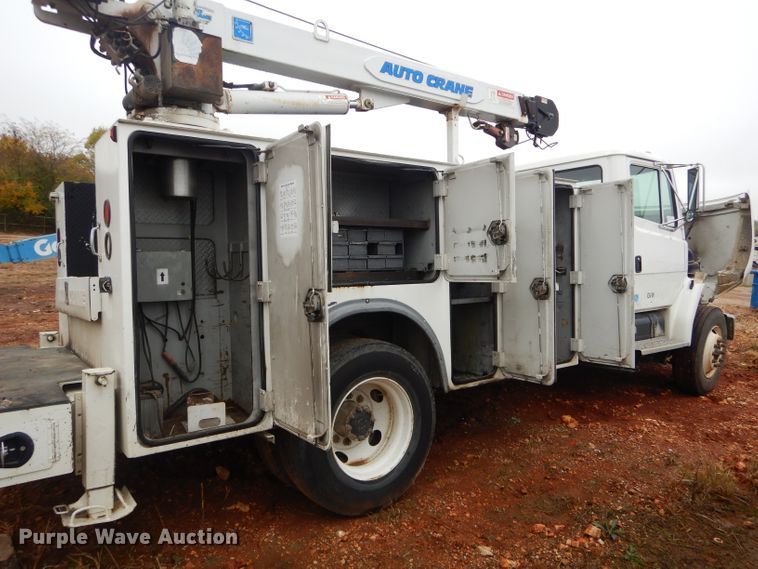 image for item DH6756 2000 Freightliner FL70 utility bed truck with crane