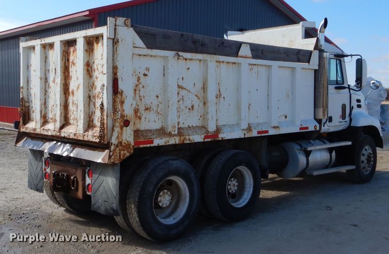 image for item DH6790 2001 Mack CX613 dump truck