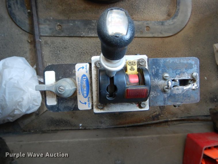 image for item DH6790 2001 Mack CX613 dump truck