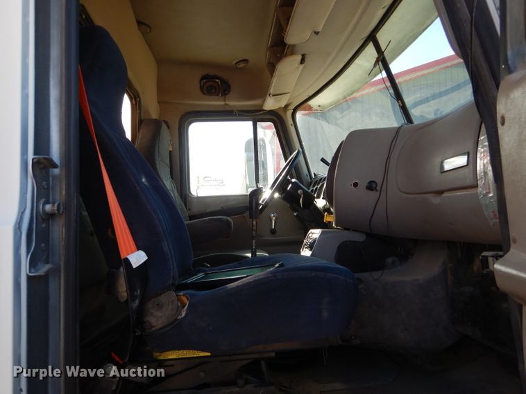 image for item DH6790 2001 Mack CX613 dump truck