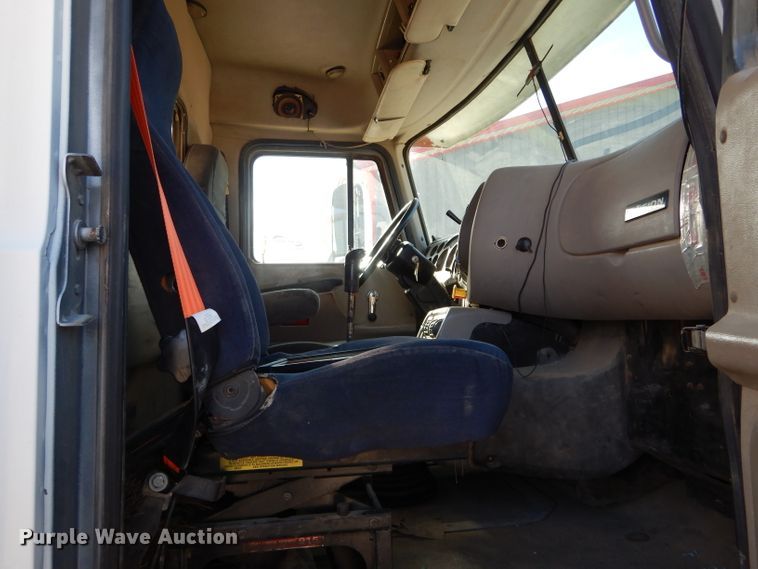 image for item DH6790 2001 Mack CX613 dump truck