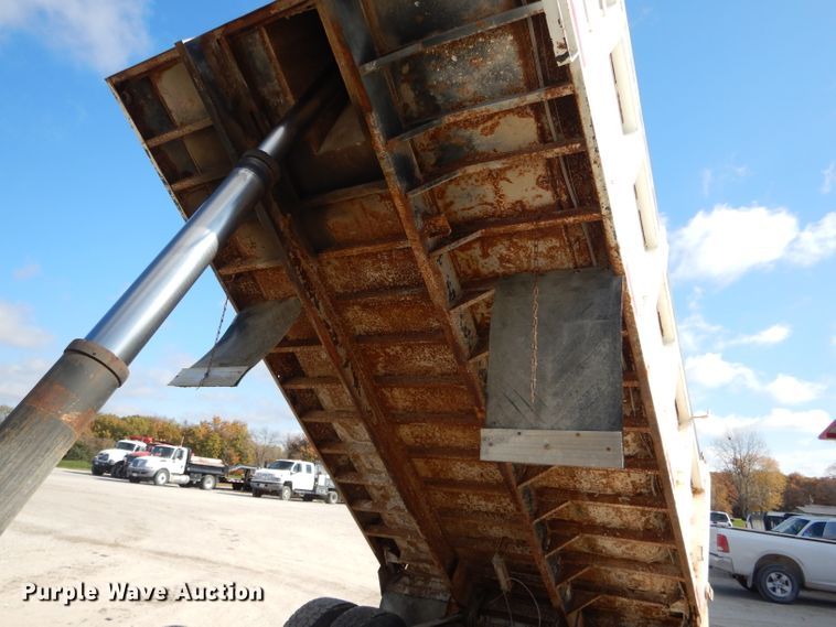 image for item DH6790 2001 Mack CX613 dump truck