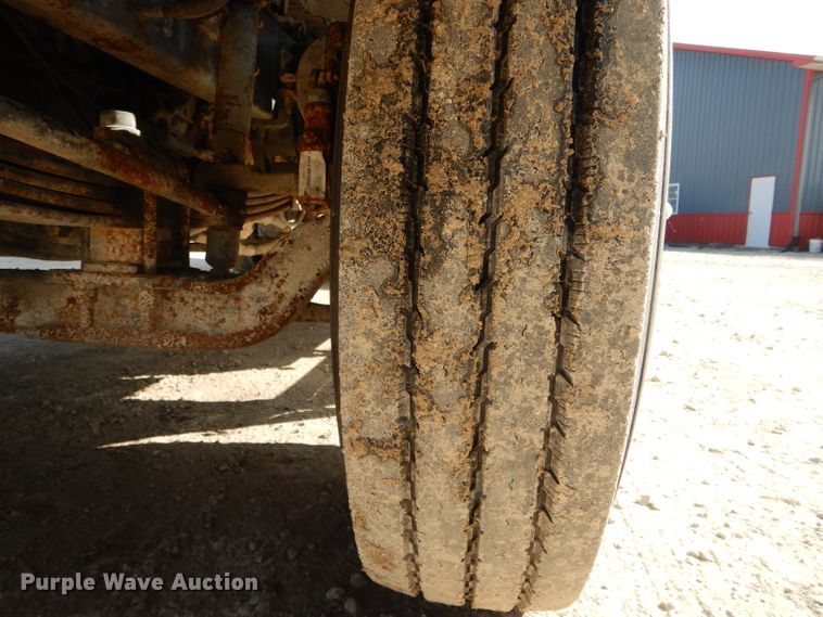 image for item DH6790 2001 Mack CX613 dump truck