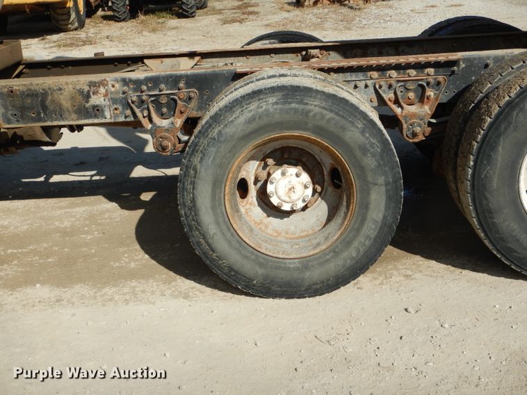 image for item DH6790 2001 Mack CX613 dump truck