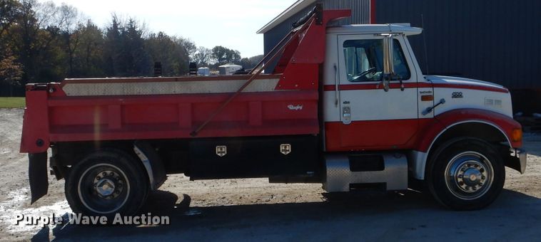 image for item DH6793 1998 International 4700 dump truck