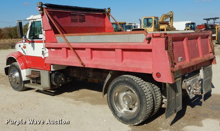 image for item DH6793 1998 International 4700 dump truck