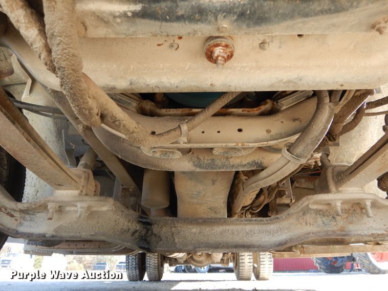 image for item DH6793 1998 International 4700 dump truck