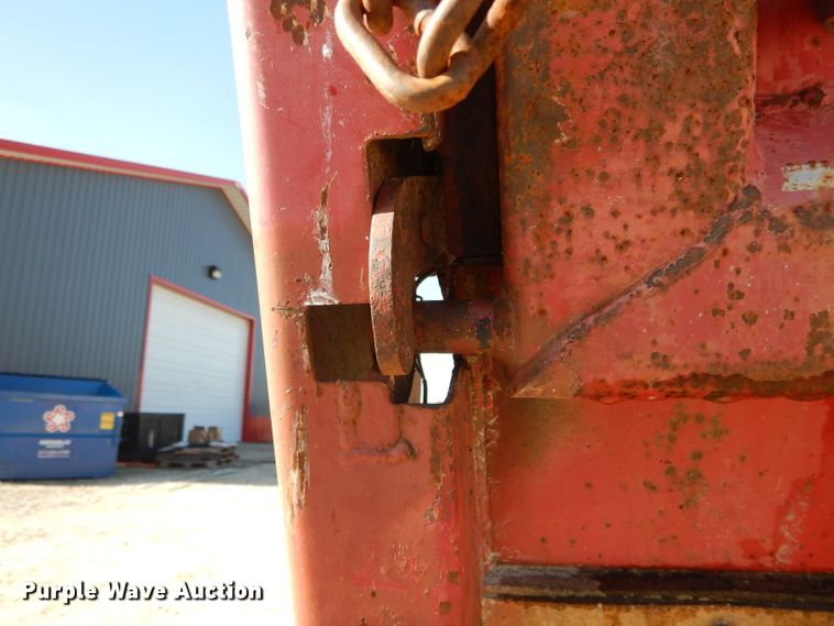 image for item DH6793 1998 International 4700 dump truck