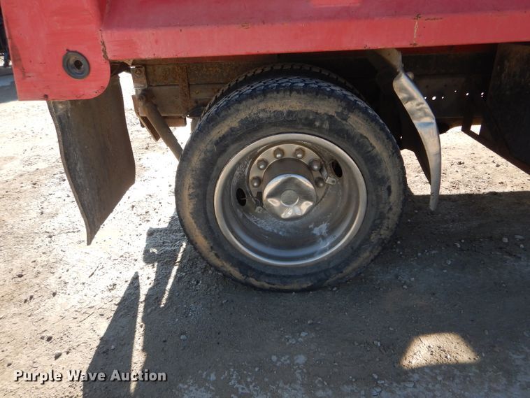 image for item DH6793 1998 International 4700 dump truck