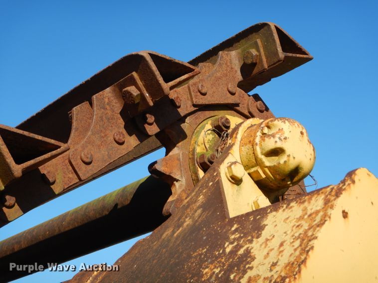 image for item DH6795 1989 John Deere 762B elevating scraper