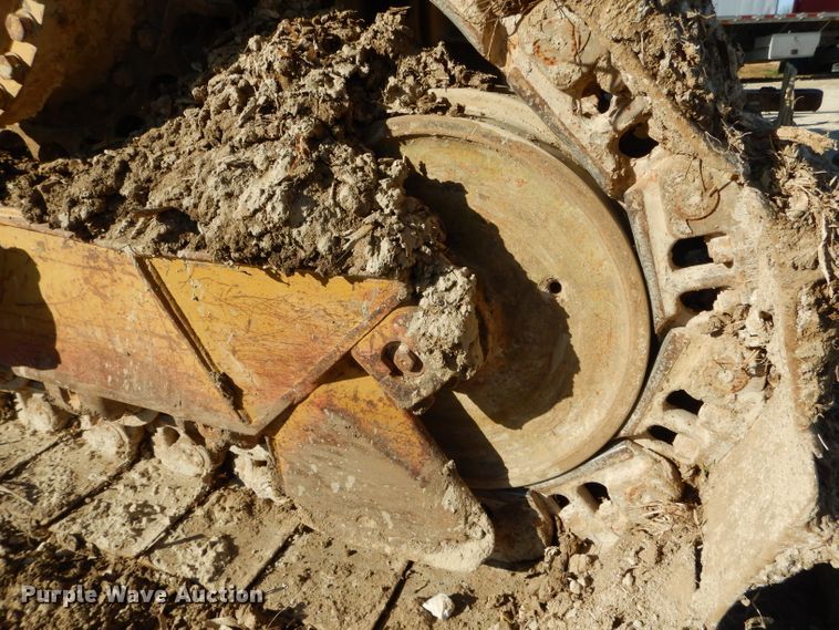 image for item DH6796 Caterpillar D6H XL Series II dozer