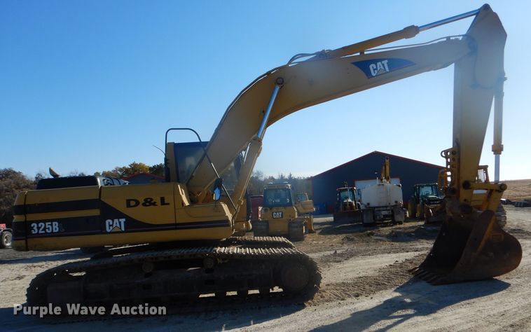 image for item DH6797 1997 Caterpillar 325B excavator