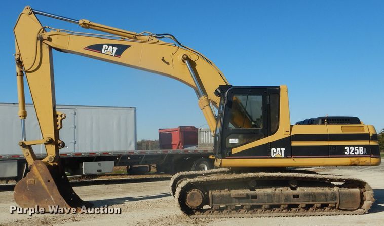image for item DH6797 1997 Caterpillar 325B excavator