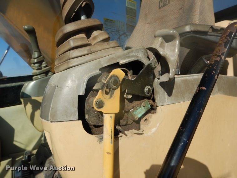 image for item DH6797 1997 Caterpillar 325B excavator