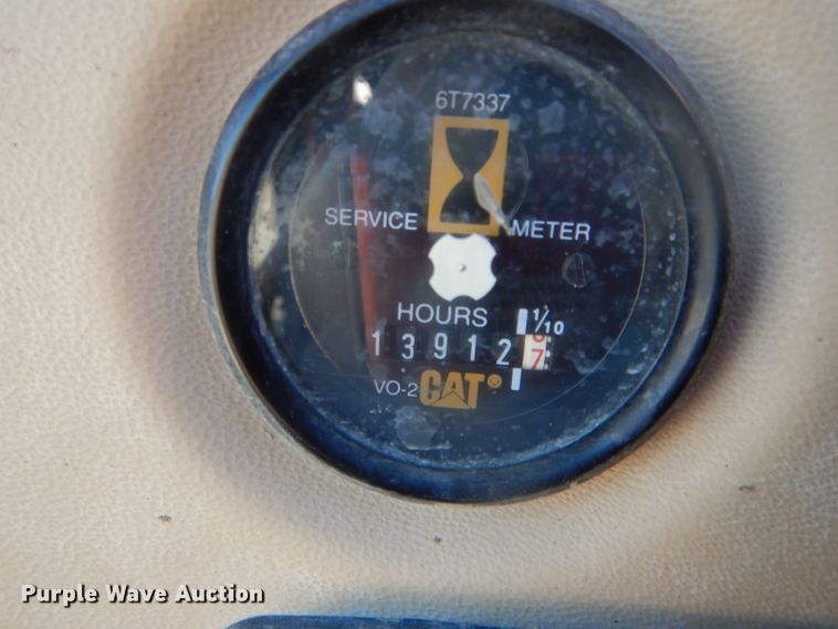 image for item DH6797 1997 Caterpillar 325B excavator